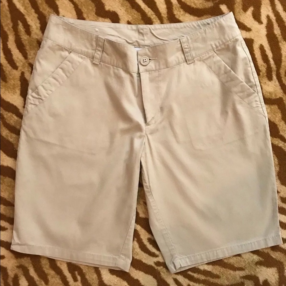 Columbia 100% Cotton Khaki  shorts